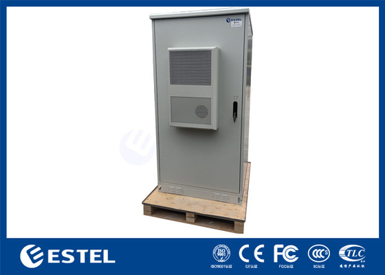 Boden montierte Schranke Außen 19 Zoll Rack mit PDU, Klimaanlage und Sensoren